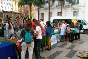 23 nuevos profesionales de la FAV recibieron sus títulos
