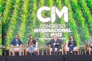 La FAV presente en las Primeras Jornadas Mujeres en la porciultura Argentina