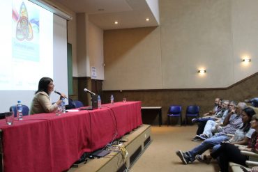 Se profundizan vínculos para que la FAV capacite a docentes de escuelas primarias públicas en desarrollo e implementación de huertas escolares