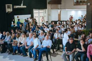 Más de un centenar de mascotas recibieron  la vacuna antirrábica