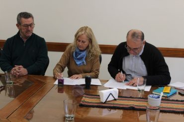 Firma de convenio específico con Agrotecnología Sala S.A.
